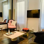 Апартаменти Sada Gallery Ii Бухарест